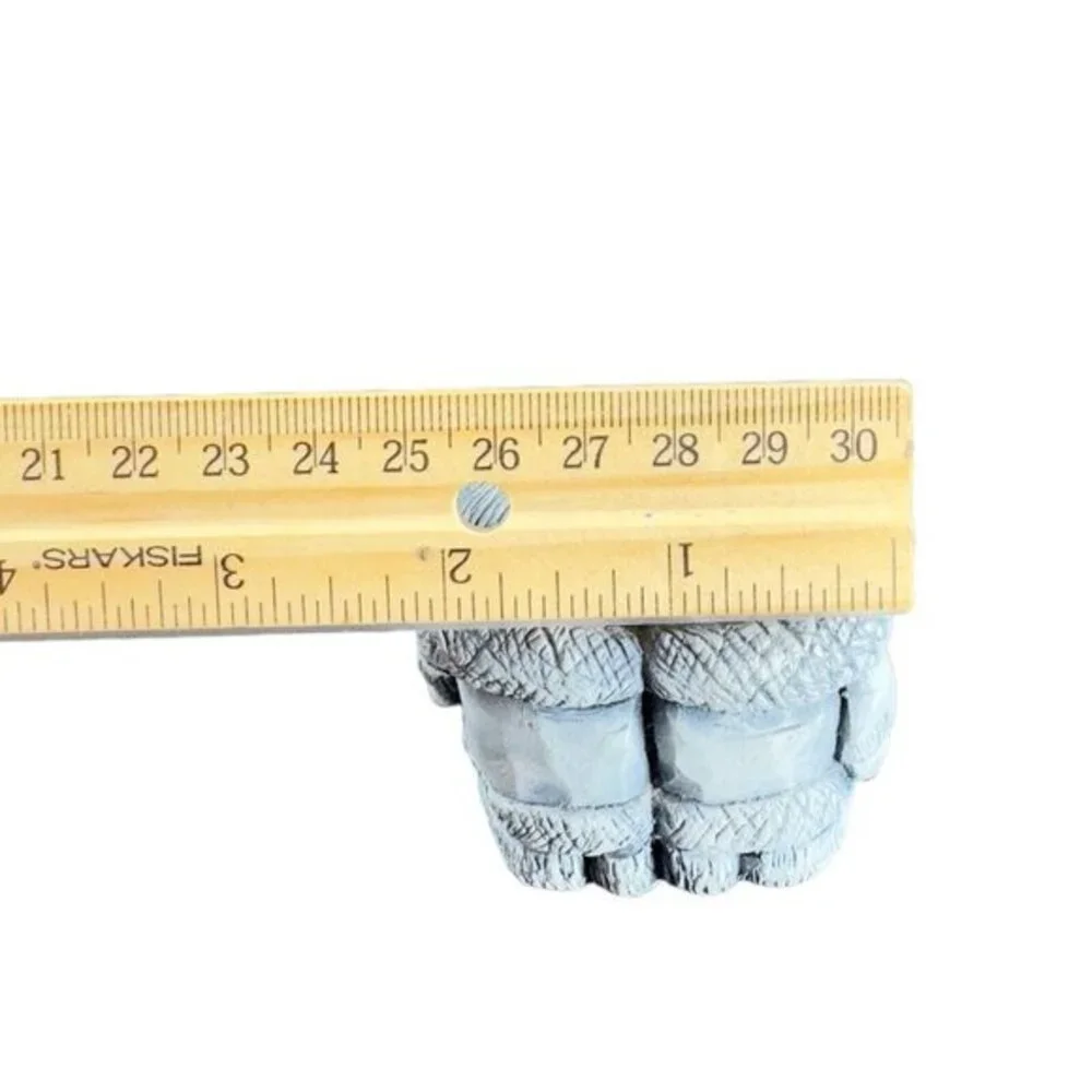 Glacial Ice Age Sculptures‎ in Alaska Brothers Skimo Figurine Resin Small Decor